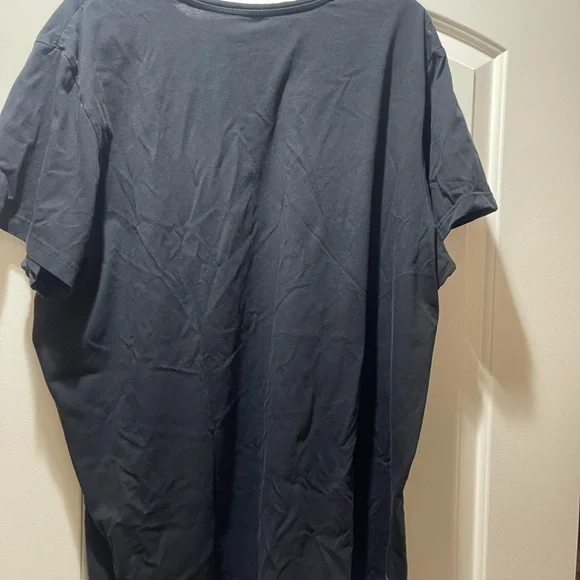 Adidas T-Shirt - Picture 4 of 8